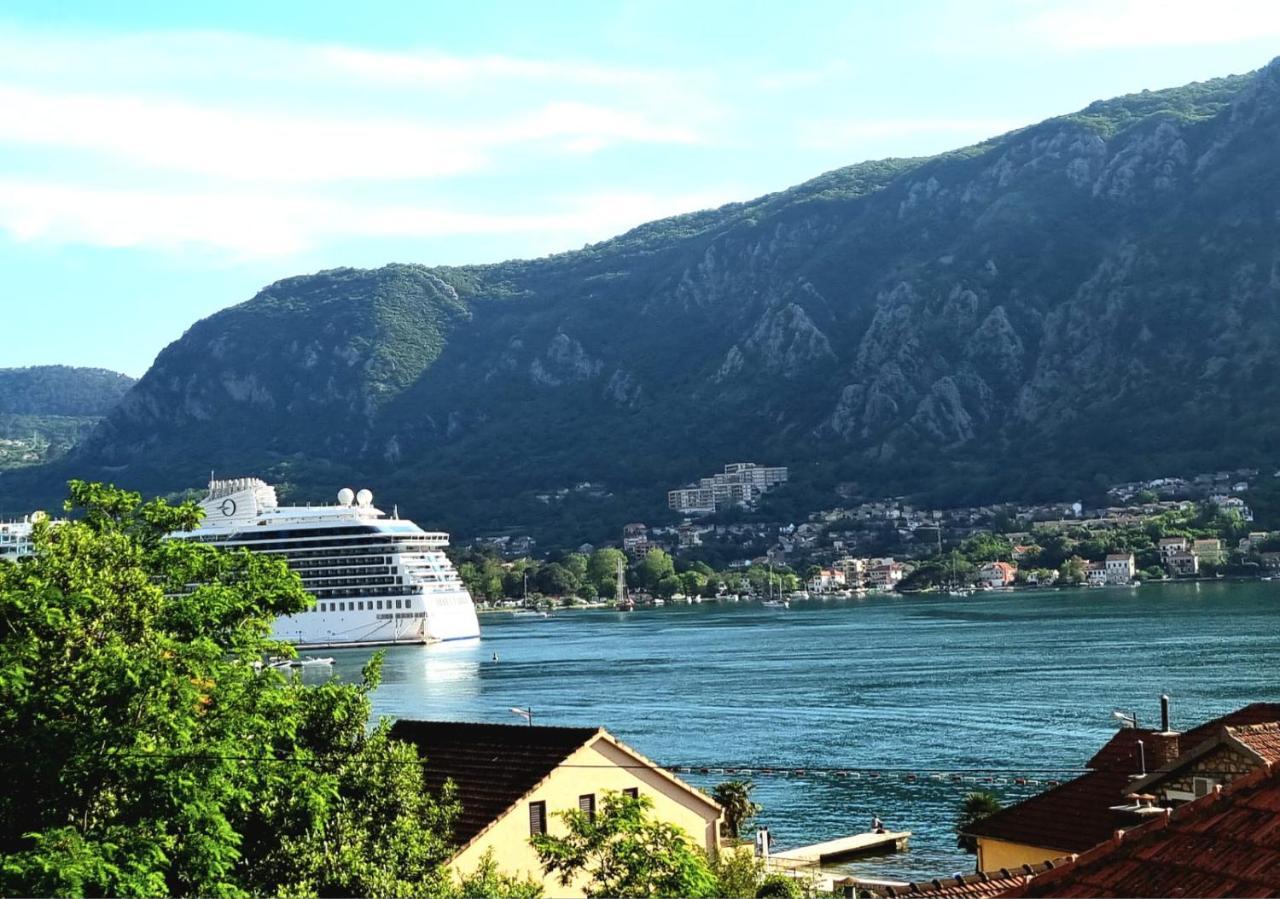 Apartments Krstos Place Kotor Exterior photo